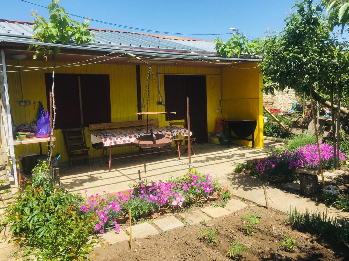 Бунгало- Bungalow Kavarna ภายนอก รูปภาพ