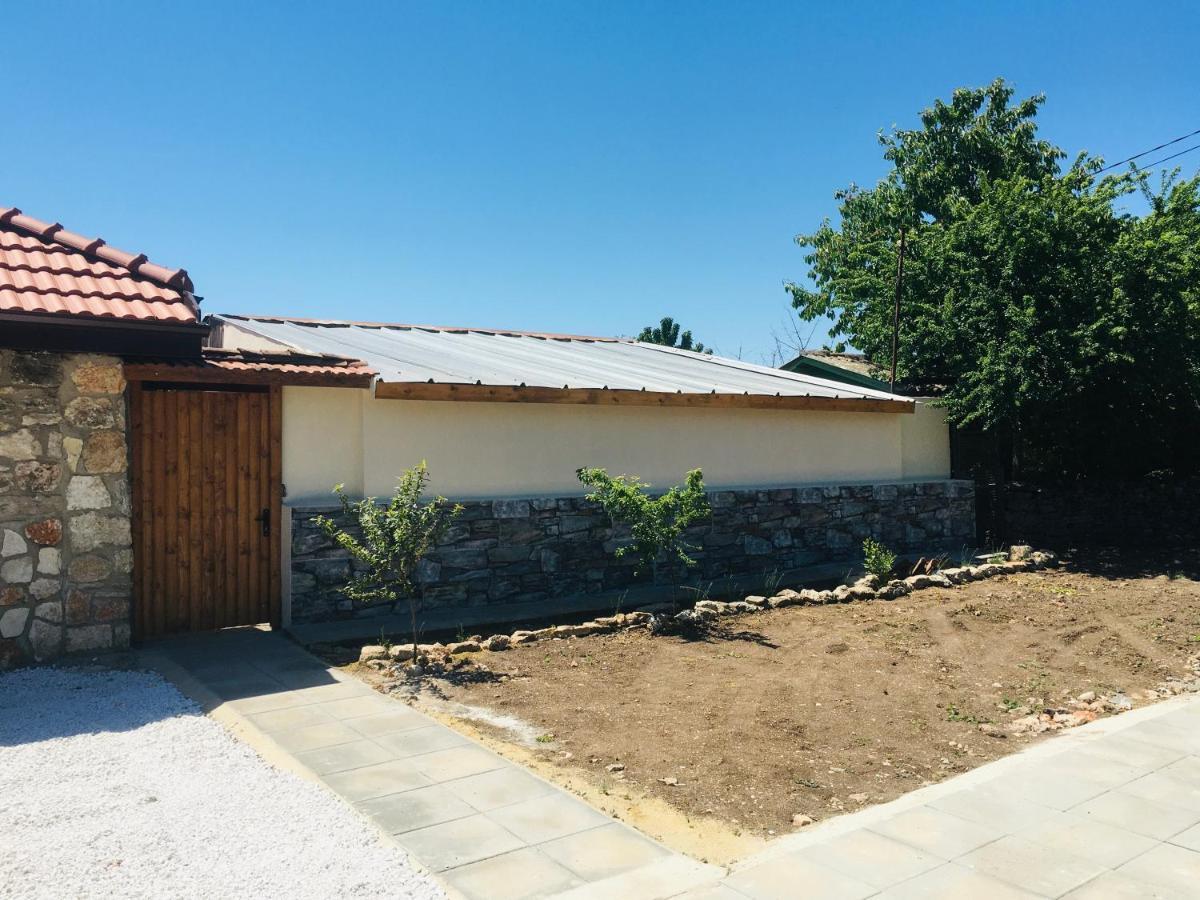 Бунгало- Bungalow Kavarna ภายนอก รูปภาพ